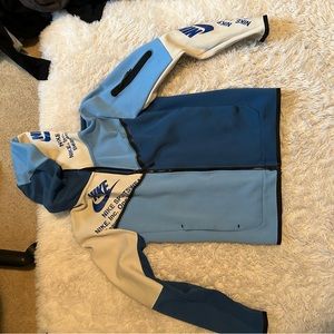 women’s nike tech jacket